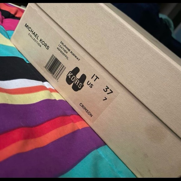 Michael Kors Delphine - Picture 4 of 5